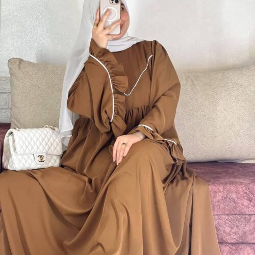عباءة الفخامة بأجود الأثواب